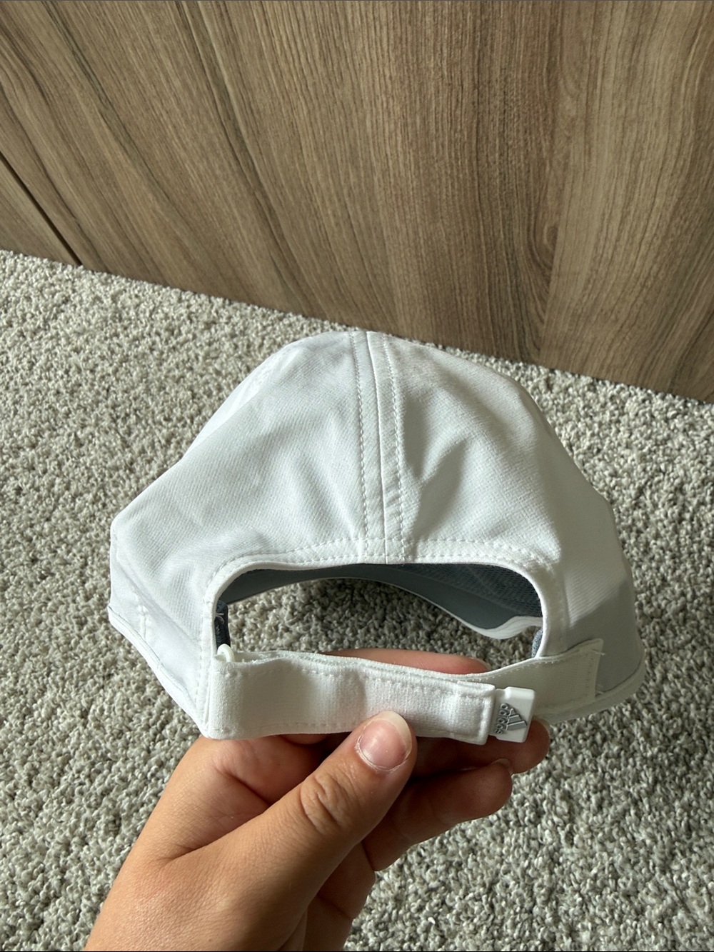 adidas White Baseball Cap with Silver Logo - Picture 4 of 7
